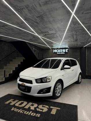 CHEVROLET SONIC 1.6 LTZ 16V FLEX 4P AUTOMÁTICO